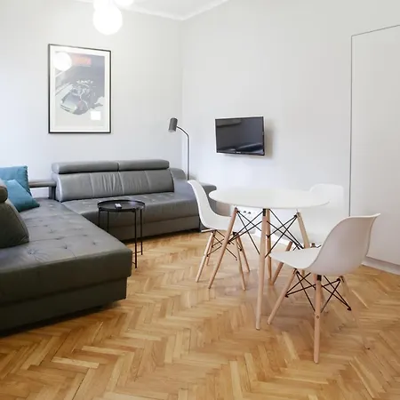 Concierge Flat6 Hoza Aparthotel *